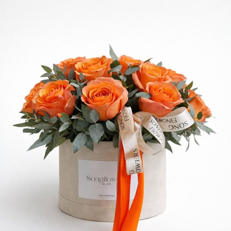 ვარდები ყვავილების ყუთში